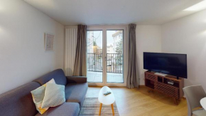Fresh and Bright 1-Bedroom Centre Apartment - AL11